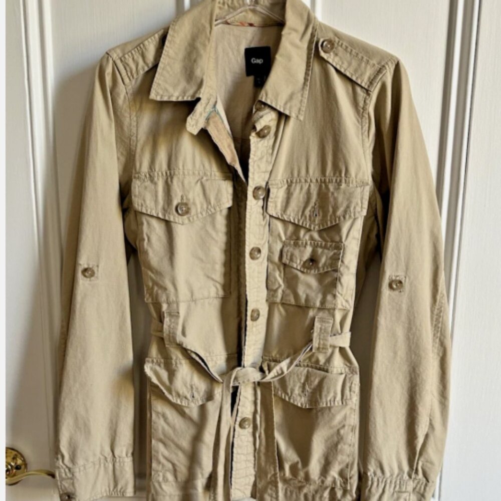 Gap Jacket Women's LARGE Beige Khaki Tan Cargo Utility Safari Military Belted